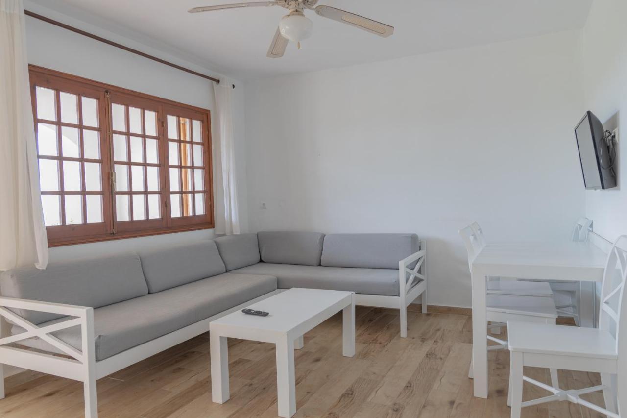 Apartamentos Son Bou Gardens By Menorcarentals Luaran gambar